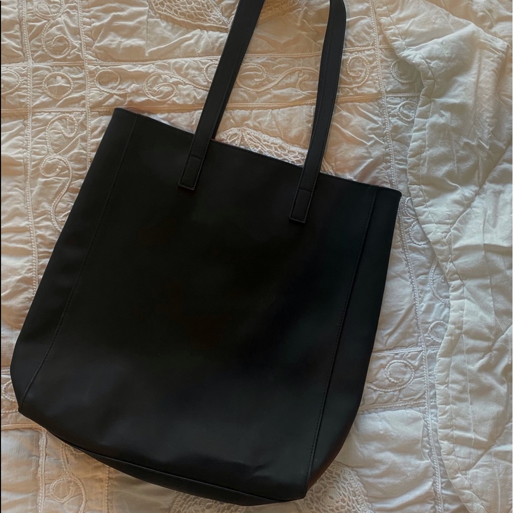 Parfum Tote - image 4